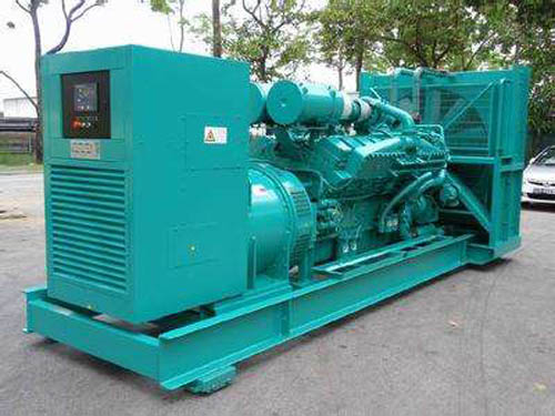 宛城如何选择适合 100KW 发电机的电缆长度？